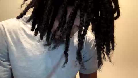 Snapshot of iamjohnny4u chatting on April 7, 2026, 5:35 pm iamjohnny4u online show from April 7, 2026, 5:35 pm