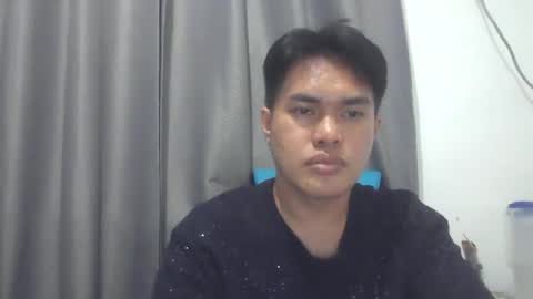 Adrianhot online show from November 30, 2025, 5:06 pm