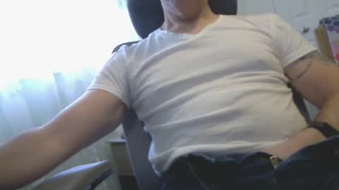 Snapshot of iamru1964 chatting on January 16, 2025, 2:30 pm IamRU1964 online show from January 16, 2025, 2:30 pm