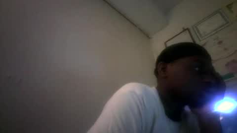 iamryan995442 online show from March 17, 2026, 9:29 pm