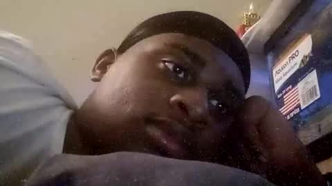 iamryan995442 online show from April 13, 2026, 1:44 am