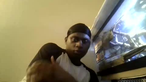 iamryan995442 online show from April 27, 2026, 1:47 am