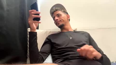 Snapshot of iamsazon chatting on November 4, 2025, 8:41 pm IAmSazon online show from November 4, 2025, 8:41 pm