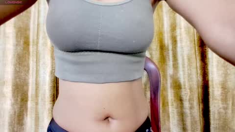 Snapshot of iamsomeone1234 chatting on March 12, 2025, 2:12 pm Iamnidhicam online show from March 12, 2025, 2:12 pm