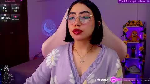 Veronica  NDEPENT MODEL online show from May 30, 2026, 5:15 am