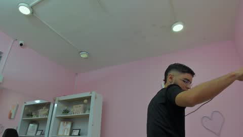 IAN CASTILLO online show from March 7, 2025, 11:07 am