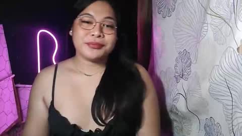 iana online show from December 15, 2025, 7:01 am