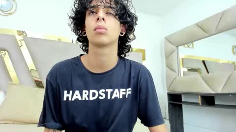 ibratxandy online show from November 15, 2025, 7:21 pm