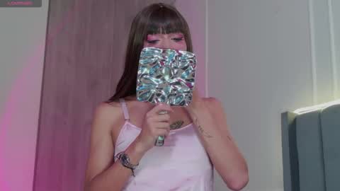 Crystall online show from February 16, 2026, 2:57 pm