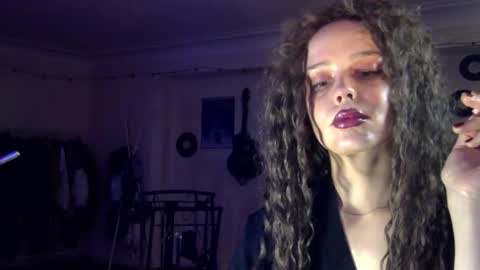 Nina online show from March 12, 2026, 12:17 am