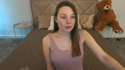 Danielle online show from April 2, 2026, 2:04 pm