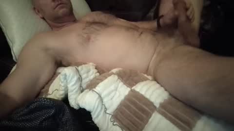 icelandicpimp42 online show from March 21, 2026, 11:37 am