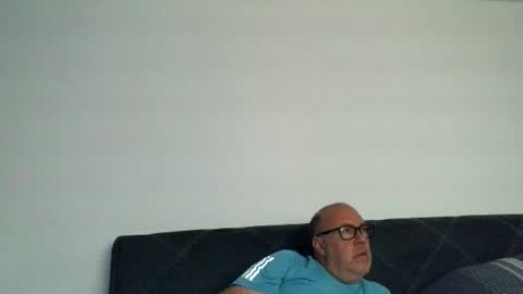 iceoli123 online show from June 16, 2026, 4:53 pm