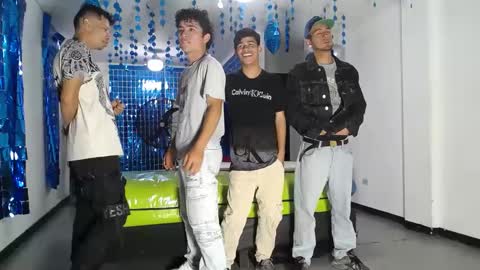 THOMAS AND DAMIAND online show from February 7, 2025, 5:29 pm