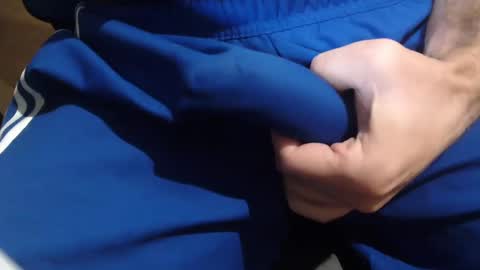 icky_thumps online show from December 27, 2024, 6:24 am