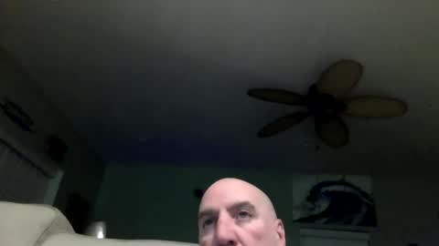 icumming online show from December 22, 2025, 1:24 am