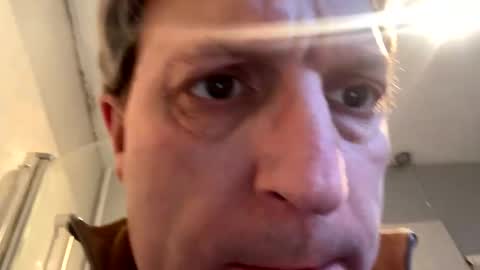 Snapshot of icums4u chatting on February 25, 2025, 5:25 pm icums4u online show from February 25, 2025, 5:25 pm