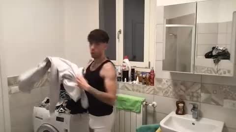 Snapshot of icyninesix chatting on January 9, 2025, 7:40 pm icyninesix online show from January 9, 2025, 7:40 pm