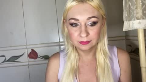 Snapshot of icyortega chatting on September 14, 2025, 3:38 am IcyOrtega online show from September 14, 2025, 3:38 am