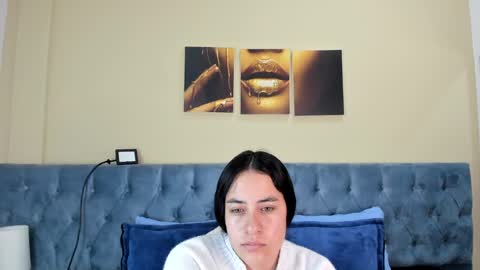 Icy online show from March 4, 2025, 11:19 am