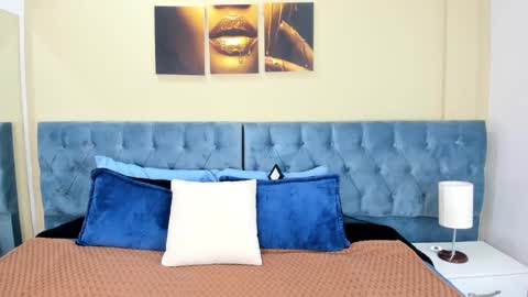 Icy online show from March 8, 2025, 11:27 am