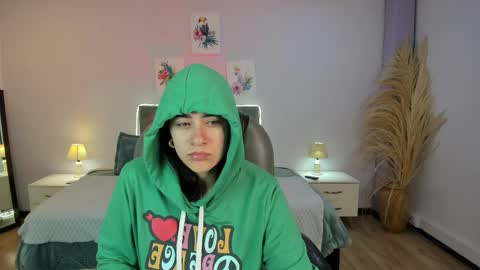 Snapshot of icysweetcam chatting on April 17, 2026, 12:08 pm Icy online show from April 17, 2026, 12:08 pm