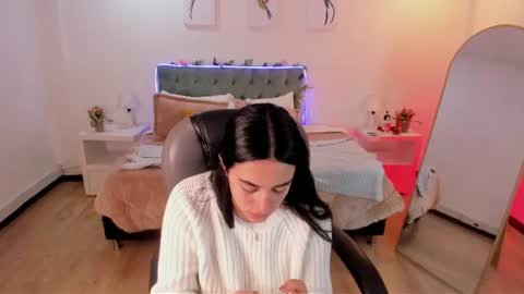 Snapshot of icysweetcam chatting on July 12, 2026, 11:45 am Icy online show from July 12, 2026, 11:45 am