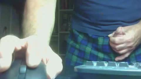 id10t4u online show from April 5, 2026, 4:09 am