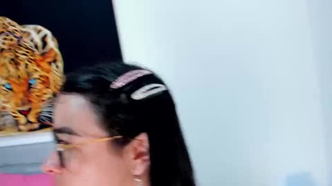 Snapshot of idaly_lovepussy chatting on February 16, 2025, 12:19 am idaly    online show from February 16, 2025, 12:19 am