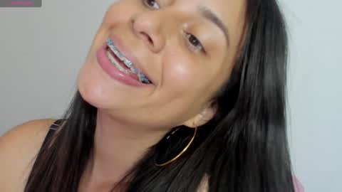 Idara Zanin online show from January 24, 2025, 11:23 pm