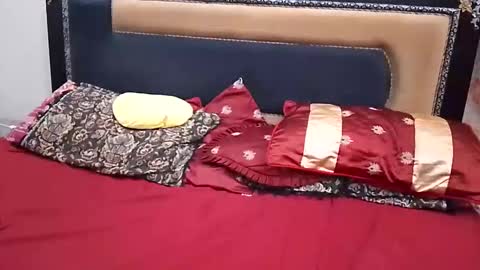 iffikhan619 online show from September 14, 2025, 10:36 am