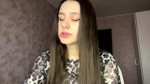 Sofy online show from April 29, 2026, 1:04 pm