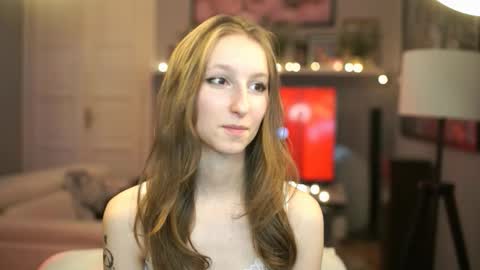 Snapshot of ihavenoideawhatowritehere chatting on January 9, 2026, 7:26 pm ihavenoideawhatowritehere online show from January 9, 2026, 7:26 pm