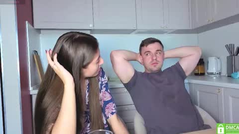 Julia and Mira online show from September 11, 2025, 10:37 am