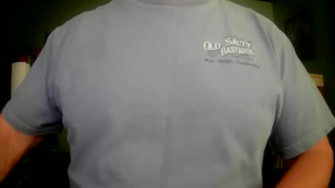 Snapshot of il_undercover chatting on March 21, 2026, 11:04 am il_undercover online show from March 21, 2026, 11:04 am