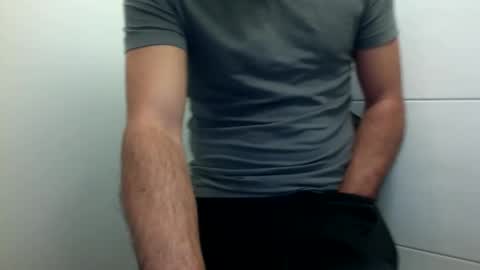 Snapshot of ilcaponero chatting on April 12, 2026, 8:47 pm ilcaponero online show from April 12, 2026, 8:47 pm