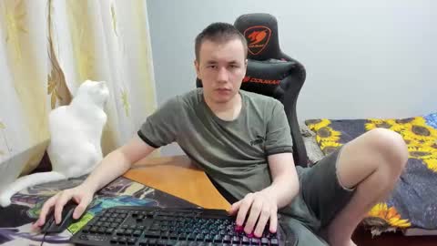 iliaskris online show from October 23, 2025, 1:21 pm