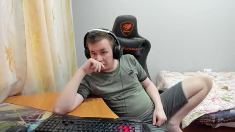 iliaskris online show from November 14, 2025, 11:09 am