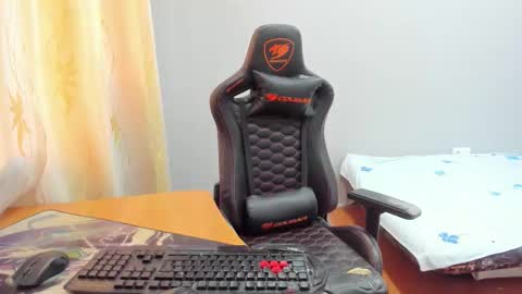 Snapshot of iliaskrislove chatting on January 17, 2026, 5:56 am iliaskris online show from January 17, 2026, 5:56 am