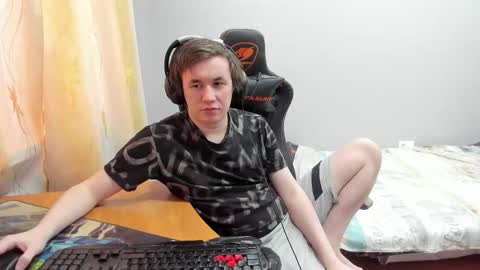 Snapshot of iliaskrislove chatting on February 8, 2026, 12:19 pm iliaskris online show from February 8, 2026, 12:19 pm