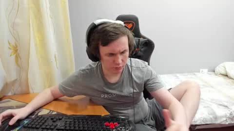 Snapshot of iliaskrislove chatting on February 10, 2026, 2:32 pm iliaskris online show from February 10, 2026, 2:32 pm