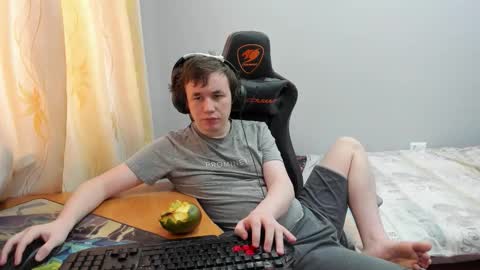 Snapshot of iliaskrislove chatting on February 11, 2026, 5:01 am iliaskris online show from February 11, 2026, 5:01 am