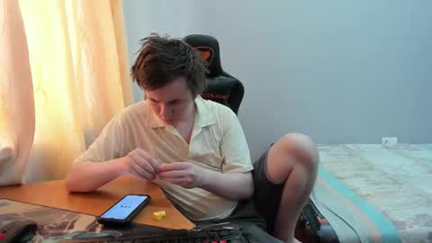 Snapshot of iliaskrislove chatting on February 28, 2026, 9:54 am iliaskris online show from February 28, 2026, 9:54 am