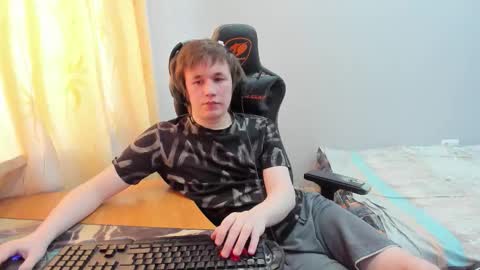 Snapshot of iliaskrislove chatting on March 14, 2026, 8:09 am iliaskris online show from March 14, 2026, 8:09 am