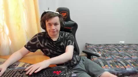 Snapshot of iliaskrislove chatting on March 16, 2026, 12:31 pm iliaskris online show from March 16, 2026, 12:31 pm