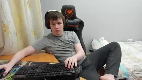 Snapshot of iliaskrislove chatting on March 18, 2026, 4:10 pm iliaskris online show from March 18, 2026, 4:10 pm