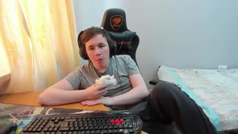 Snapshot of iliaskrislove chatting on March 20, 2026, 6:51 am iliaskris online show from March 20, 2026, 6:51 am