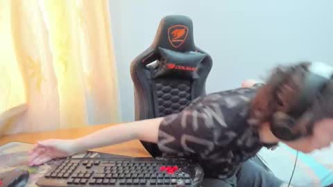 Snapshot of iliaskrislove chatting on March 25, 2026, 4:18 am iliaskris online show from March 25, 2026, 4:18 am