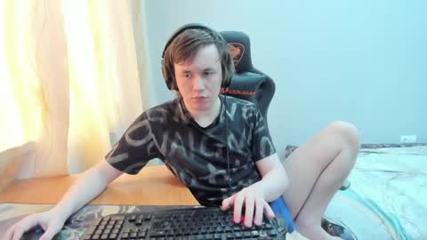 Snapshot of iliaskrislove chatting on April 3, 2026, 7:50 am iliaskris online show from April 3, 2026, 7:50 am