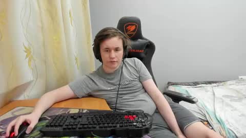 Snapshot of iliaskrislove chatting on April 13, 2026, 10:26 pm iliaskris online show from April 13, 2026, 10:26 pm